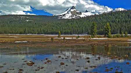 Pothole dome hike