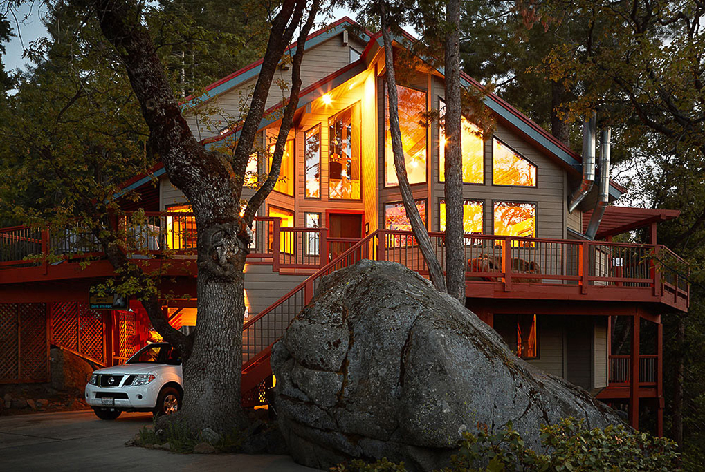 The Yosemite Peregrine Lodge - Rates